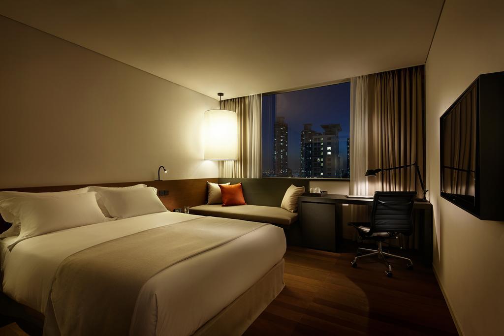 Hotel Shilla Gwanghwamun Myeongdong Seoul