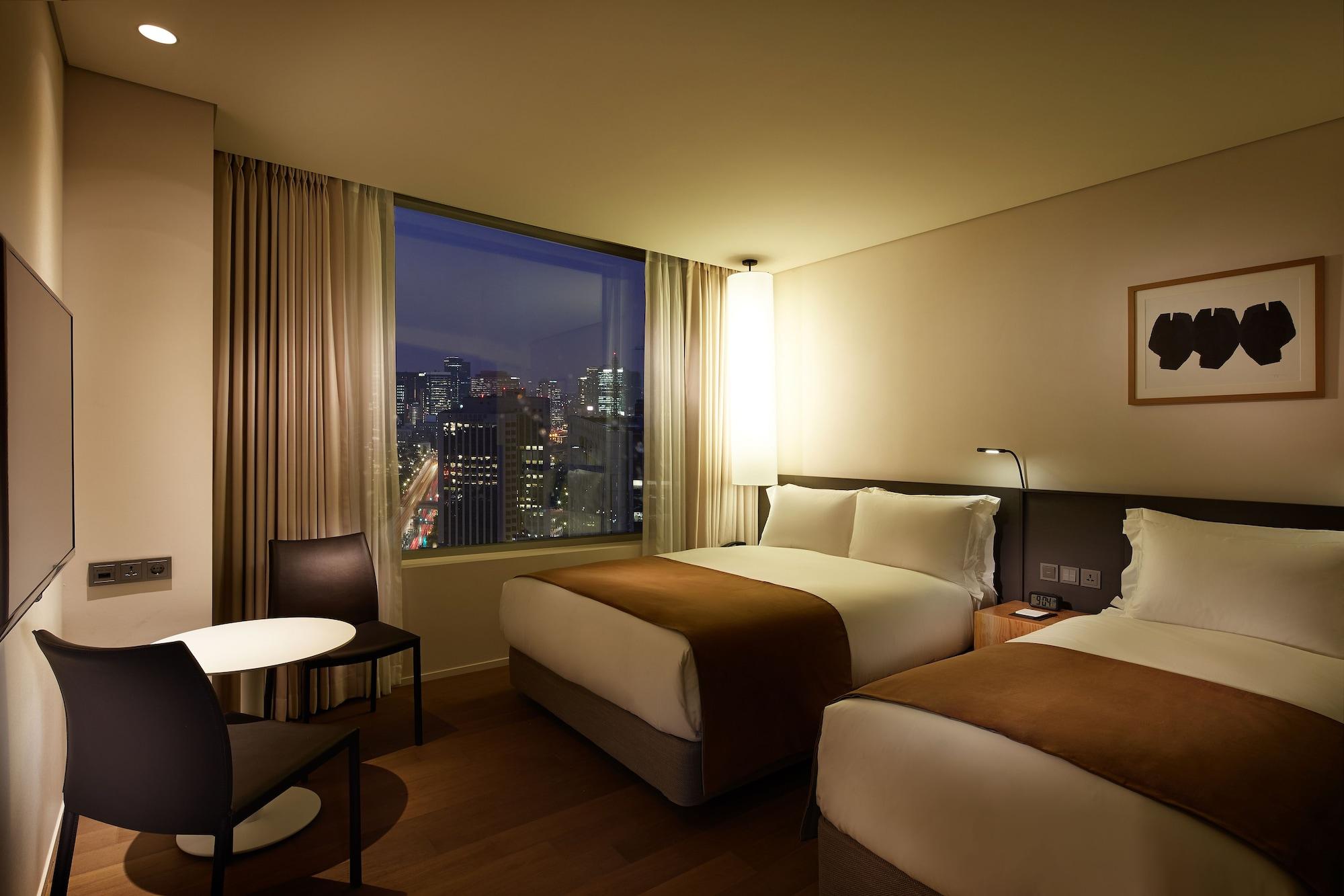Shilla Gwanghwamun Myeongdong Hotel 4*