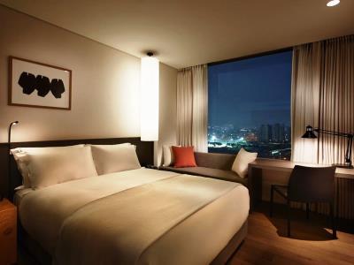 Shilla Gwanghwamun Myeongdong Seoul