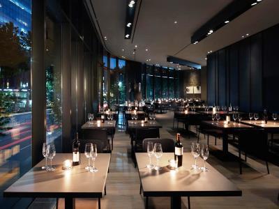 Shilla Gwanghwamun Myeongdong Hotel