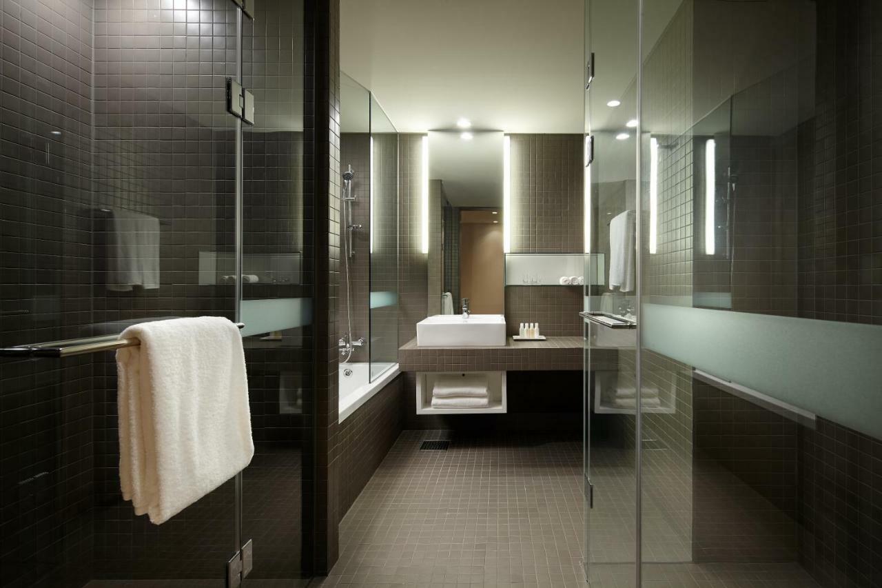 Shilla Gwanghwamun Myeongdong 4*