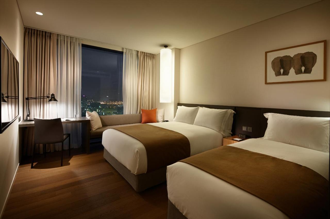 Hotel Shilla Gwanghwamun Myeongdong Seoul